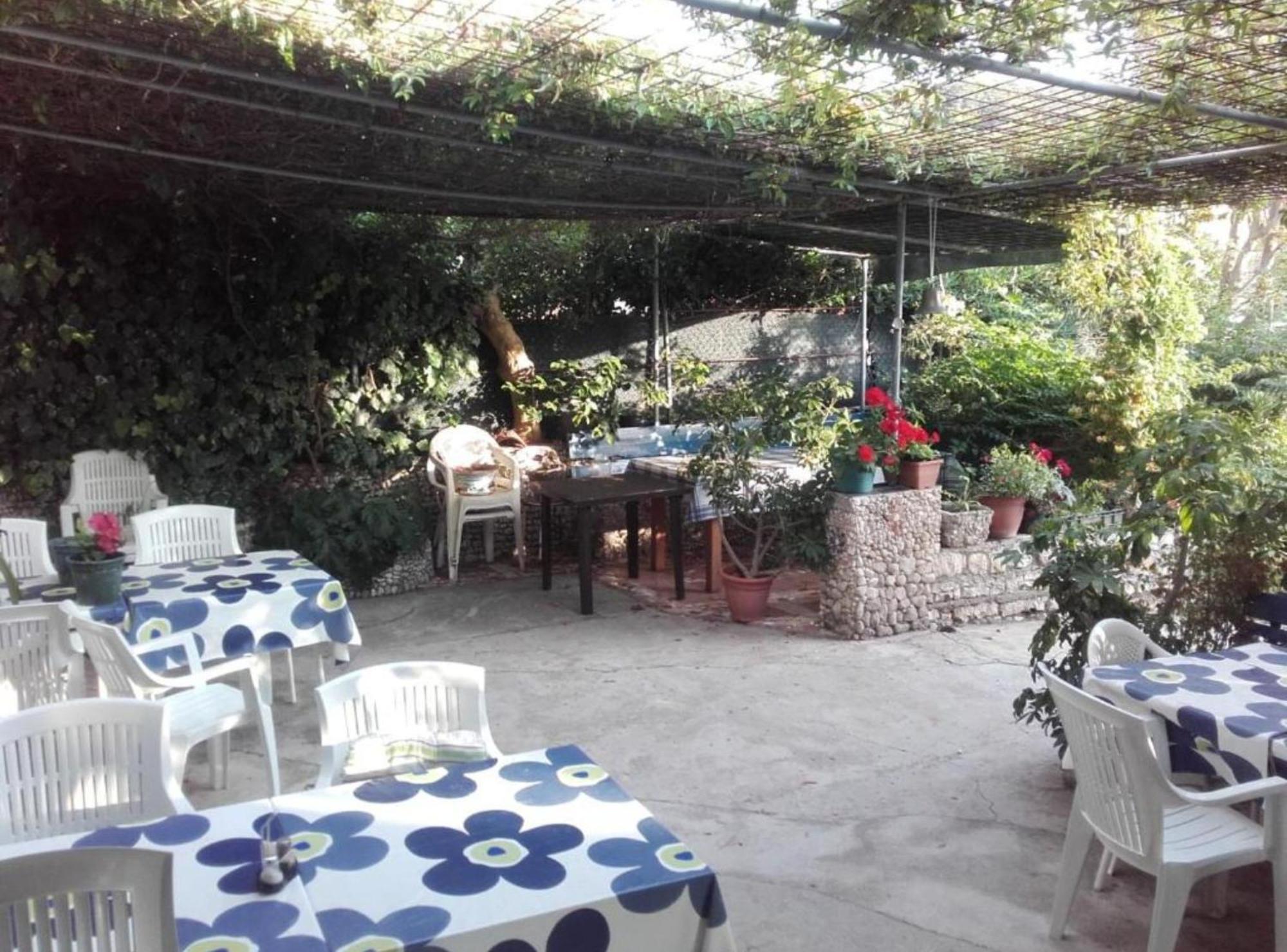 Guest House Green Corner Supetarska Draga Exterior foto
